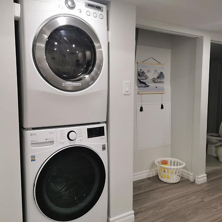Perfect Location Comfort Private House Lower Level 2 Bedroom Unit Mississauga Eksteriør bilde