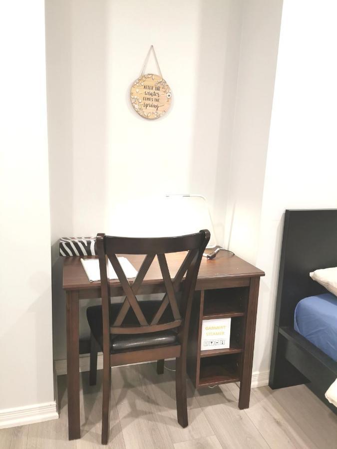 Perfect Location Comfort Private House Lower Level 2 Bedroom Unit Mississauga Eksteriør bilde