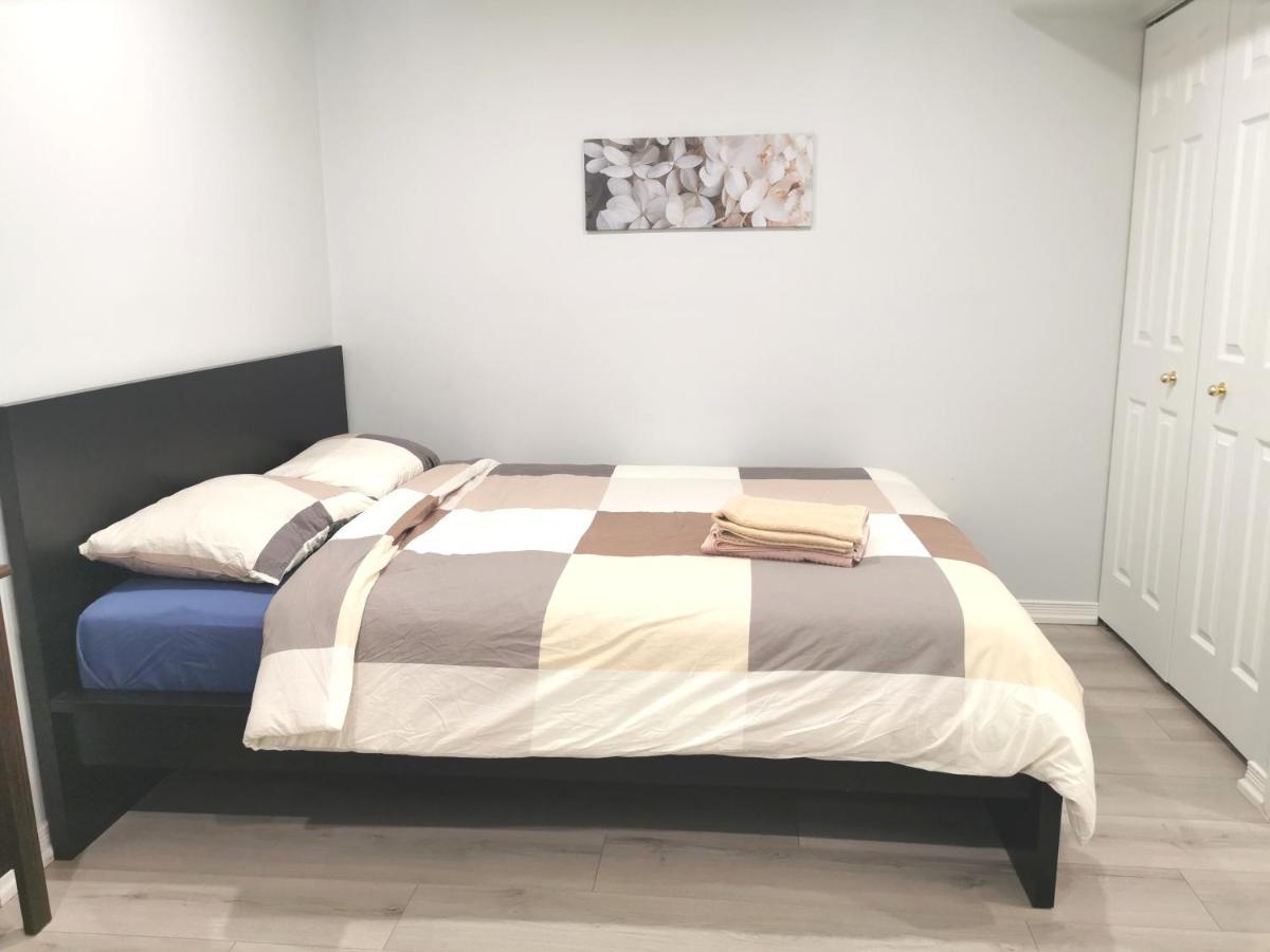 Perfect Location Comfort Private House Lower Level 2 Bedroom Unit Mississauga Eksteriør bilde